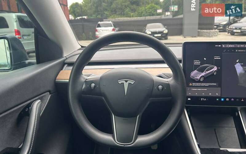Внедорожник / Кроссовер Tesla Model Y 2020 в Черновцах