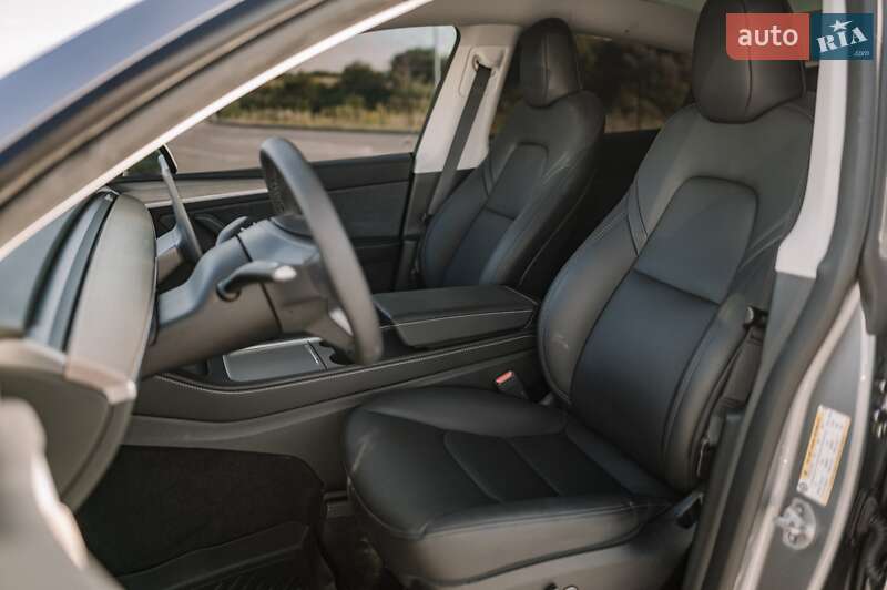 Позашляховик / Кросовер Tesla Model Y 2024 в Рівному фото 71 Позашляховик / Кросовер Tesla Model Y 2024 в Рівному
