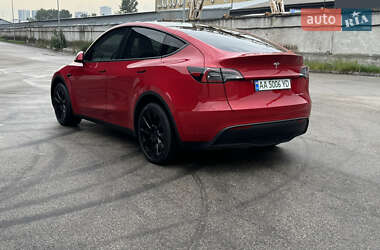 Внедорожник / Кроссовер Tesla Model Y 2023 в 