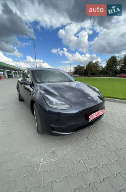 Tesla Model Y 2024 Tesla Model Y 2024