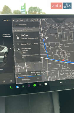 Внедорожник / Кроссовер Tesla Model Y 2024 в 