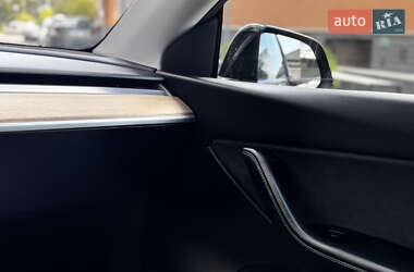 Внедорожник / Кроссовер Tesla Model Y 2020 в 