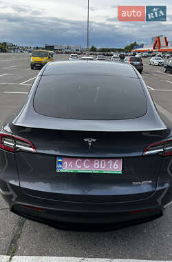 Внедорожник / Кроссовер Tesla Model Y 2023 в 
