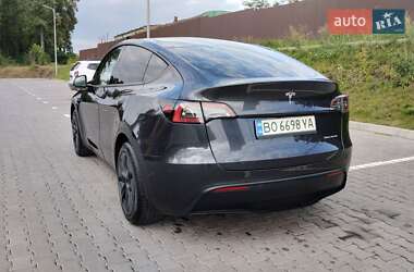 Внедорожник / Кроссовер Tesla Model Y 2024 в 