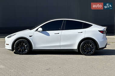 Позашляховик / Кросовер Tesla Model Y 2023 в 