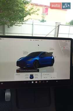 Внедорожник / Кроссовер Tesla Model Y 2023 в 