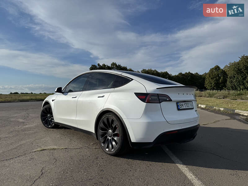 Позашляховик / Кросовер Tesla Model Y 2022 в Сумах фото 8 Позашляховик / Кросовер Tesla Model Y 2022 в Сумах