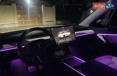 Позашляховик / Кросовер Tesla Model Y 2022 в 