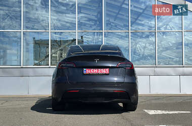 Внедорожник / Кроссовер Tesla Model Y 2024 в 