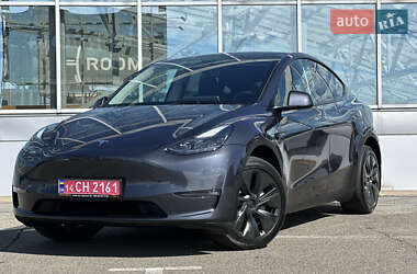 Внедорожник / Кроссовер Tesla Model Y 2024 в 