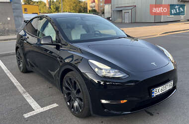 Внедорожник / Кроссовер Tesla Model Y 2021 в 