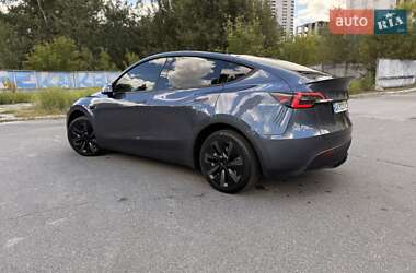 Позашляховик / Кросовер Tesla Model Y 2023 в 