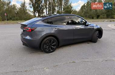 Позашляховик / Кросовер Tesla Model Y 2023 в 