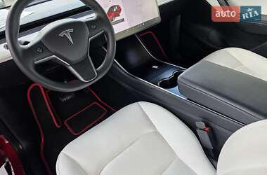 Внедорожник / Кроссовер Tesla Model Y 2020 в 