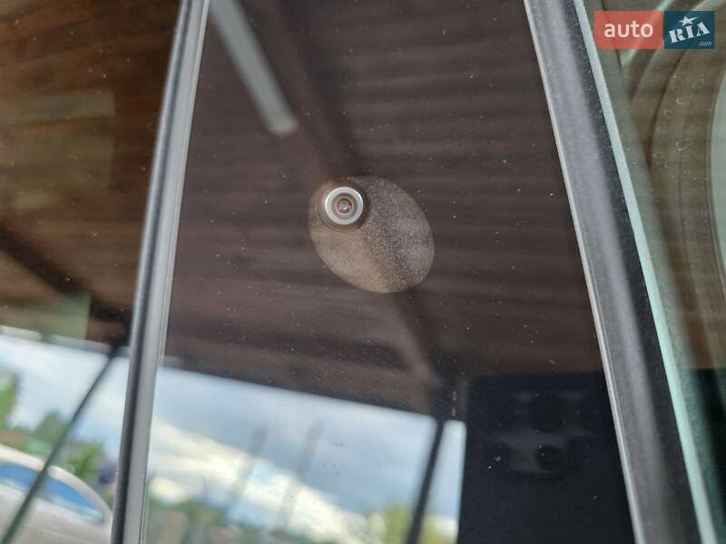 Внедорожник / Кроссовер Tesla Model Y 2020 в Коломые