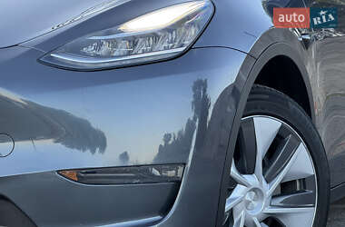Позашляховик / Кросовер Tesla Model Y 2023 в 
