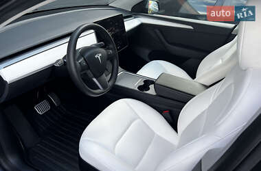 Внедорожник / Кроссовер Tesla Model Y 2023 в 