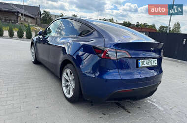 Внедорожник / Кроссовер Tesla Model Y 2021 в 