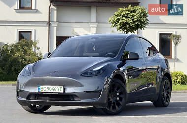 Tesla Model Y 2023 Tesla Model Y 2023