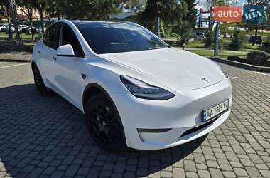 Внедорожник / Кроссовер Tesla Model Y 2021 в 