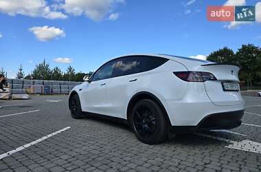 Внедорожник / Кроссовер Tesla Model Y 2021 в 