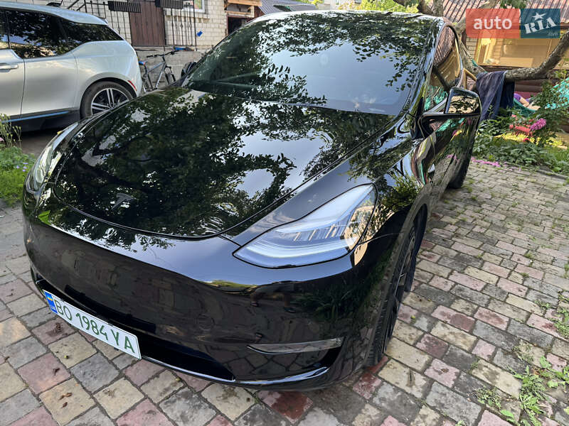 Позашляховик / Кросовер Tesla Model Y 2021 в Тернополі