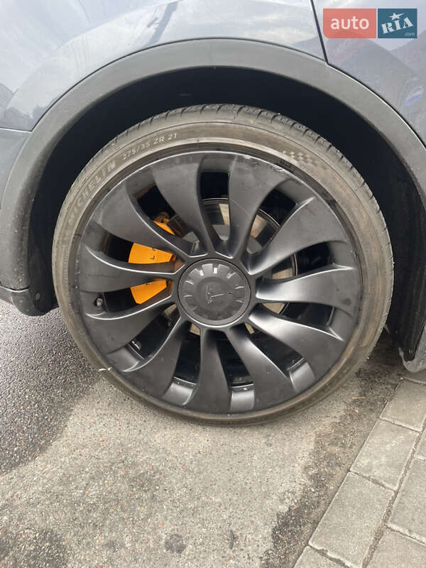 Внедорожник / Кроссовер Tesla Model Y 2022 в Софиевской Борщаговке