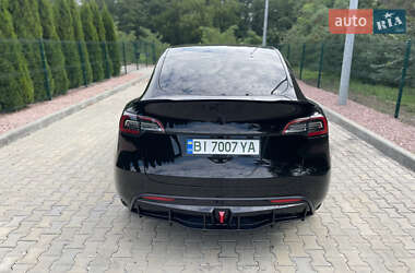 Внедорожник / Кроссовер Tesla Model Y 2023 в 