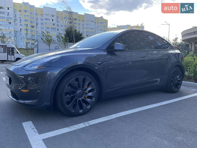 Внедорожник / Кроссовер Tesla Model Y 2022 в Софиевской Борщаговке