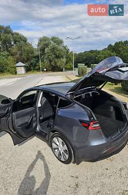 Позашляховик / Кросовер Tesla Model Y 2021 в 