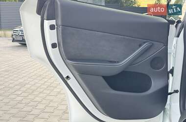 Внедорожник / Кроссовер Tesla Model Y 2022 в 