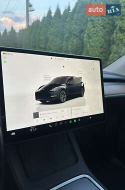 Внедорожник / Кроссовер Tesla Model Y 2024 в 