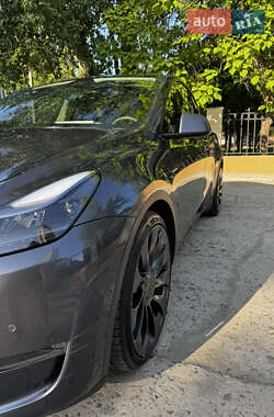 Позашляховик / Кросовер Tesla Model Y 2022 в 
