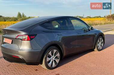 Внедорожник / Кроссовер Tesla Model Y 2023 в 