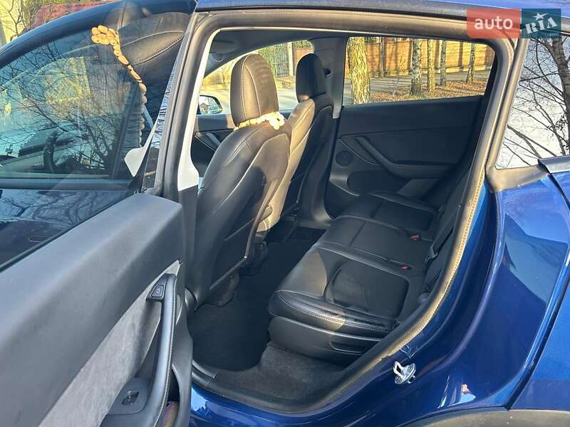 Внедорожник / Кроссовер Tesla Model Y 2021 в Киеве фото 8 Внедорожник / Кроссовер Tesla Model Y 2021 в Киеве