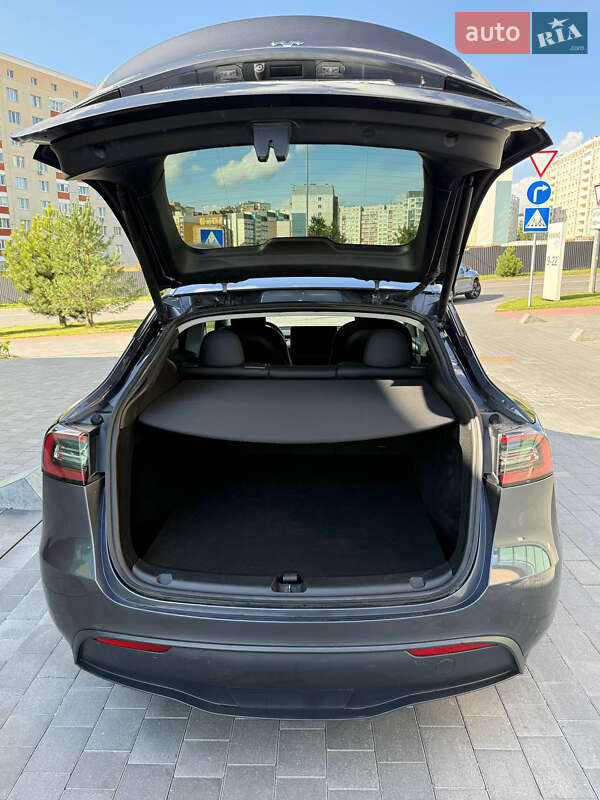 Внедорожник / Кроссовер Tesla Model Y 2023 в Хмельницком