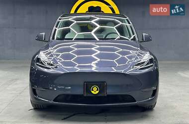 Внедорожник / Кроссовер Tesla Model Y 2023 в 