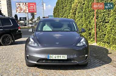 Внедорожник / Кроссовер Tesla Model Y 2020 в Киеве