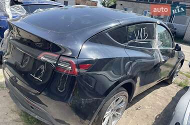 Внедорожник / Кроссовер Tesla Model Y 2021 в 