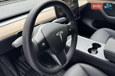 Позашляховик / Кросовер Tesla Model Y 2022 в 