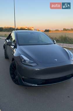 Внедорожник / Кроссовер Tesla Model Y 2022 в 