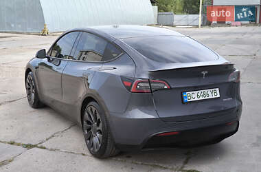 Позашляховик / Кросовер Tesla Model Y 2022 в 