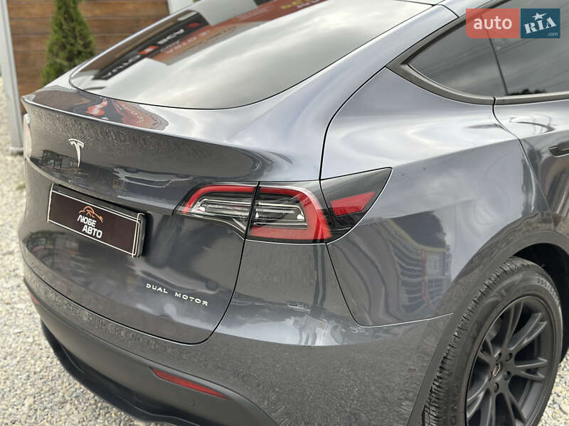Позашляховик / Кросовер Tesla Model Y 2022 в Івано-Франківську