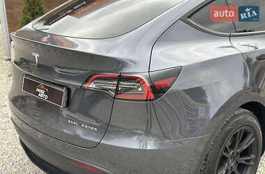 Внедорожник / Кроссовер Tesla Model Y 2022 в 