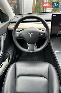 Внедорожник / Кроссовер Tesla Model Y 2022 в 