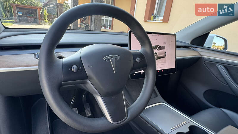 Позашляховик / Кросовер Tesla Model Y 2023 в Івано-Франківську фото 11 Позашляховик / Кросовер Tesla Model Y 2023 в Івано-Франківську