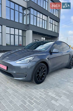 Tesla Model Y 2020