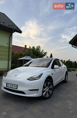 Tesla Model Y 2021 Tesla Model Y 2021