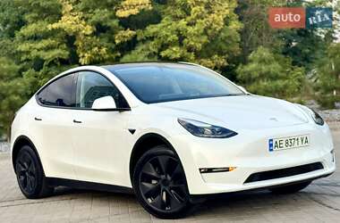Позашляховик / Кросовер Tesla Model Y 2024 в Дніпрі