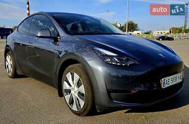 Внедорожник / Кроссовер Tesla Model Y 2023 в 